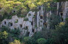 Necropolis of Pantalica Tour + Lunch