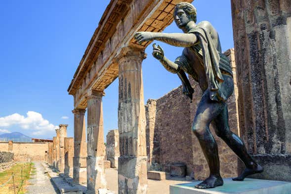 Pompeii & Vesuvius Day Trip