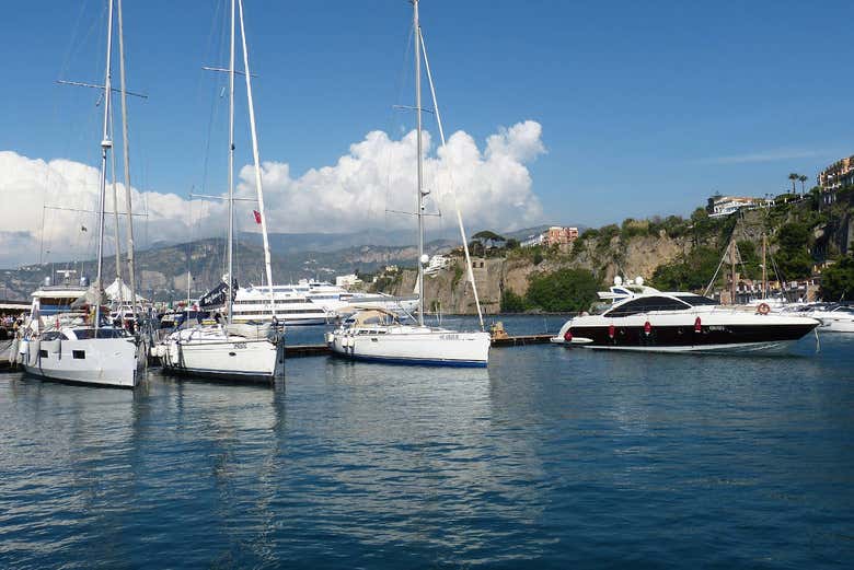 Barche nel porto di Sorrento