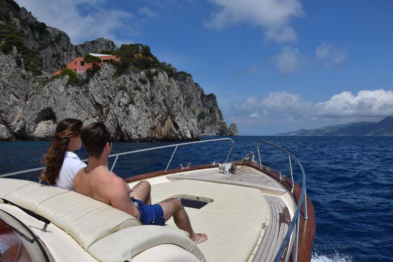 Profitez en couple de la balade en bateau