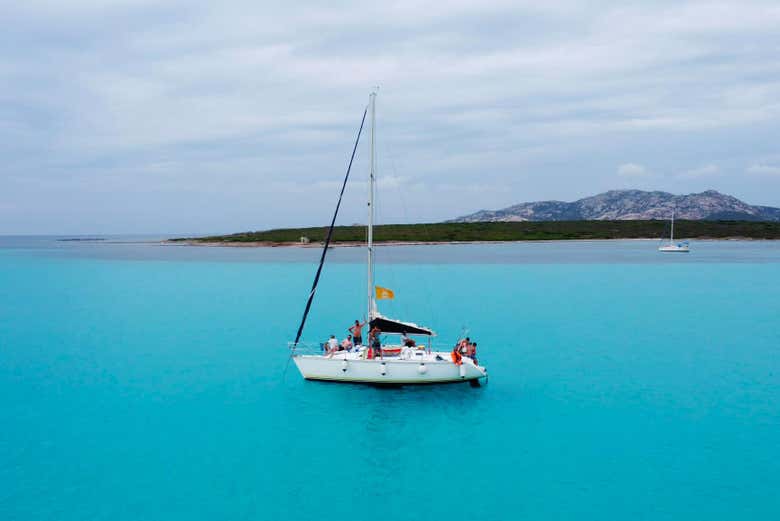 Naviguez sur les eaux de la Méditerranée