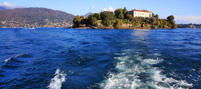Bateau touristique sur les îles Madre et Bella