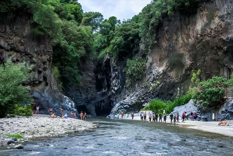 Alla scoperta dei tesori naturali dell'Etna