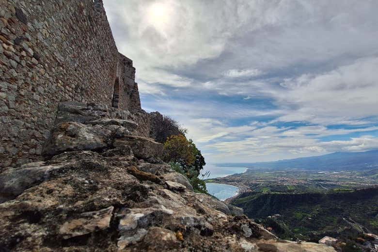 Vue du château de Taormine