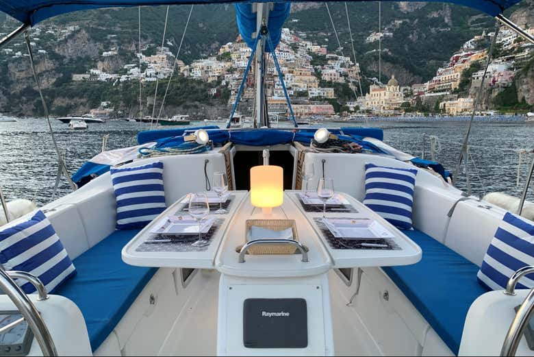 Unwind on a comfortable boat
