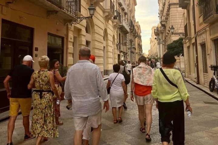 Caminhando pelos becos de Trapani