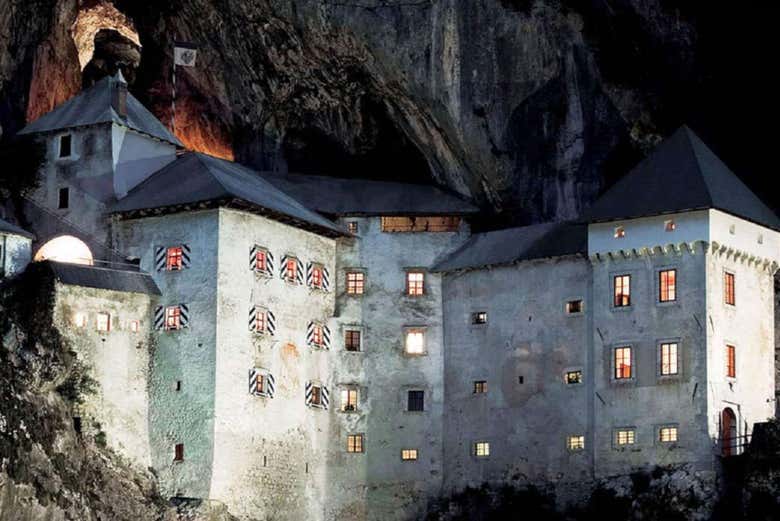 Castel Lueghi