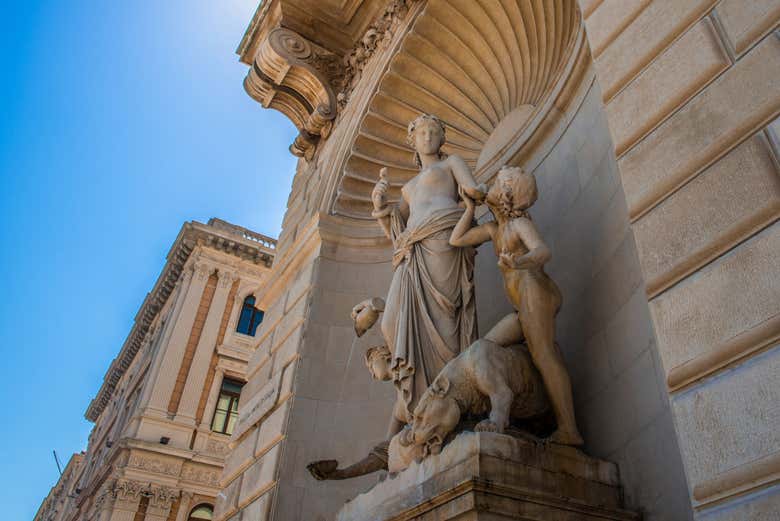 Sculptures de la place Unitá d’Italia