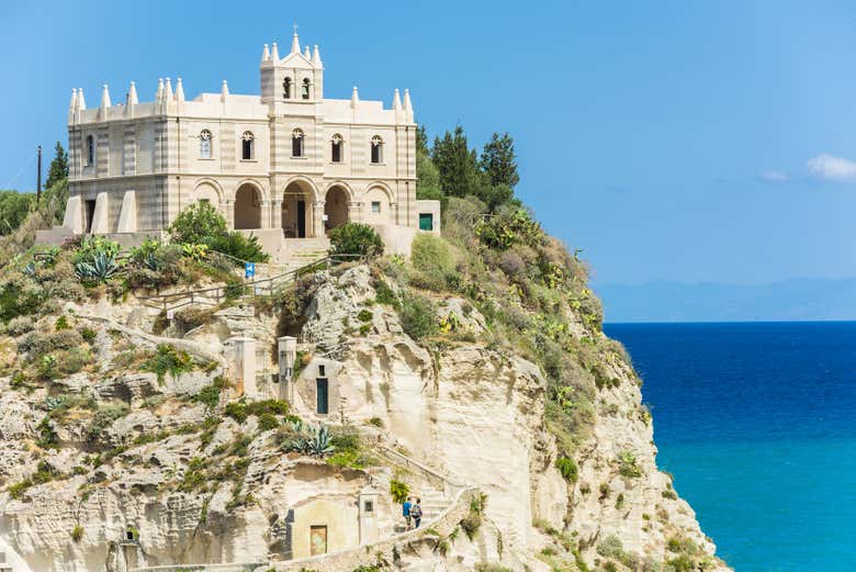 Sanctuaire de Santa Maria dell’Isola à Tropea