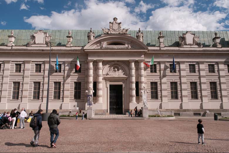 Biblioteca Universitaria de Turín