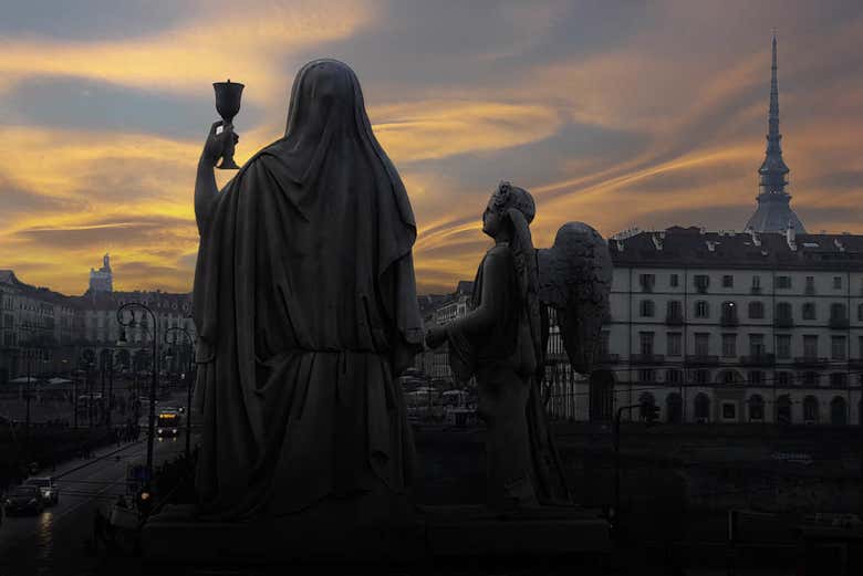 Sculture della Gran Madre di Dio