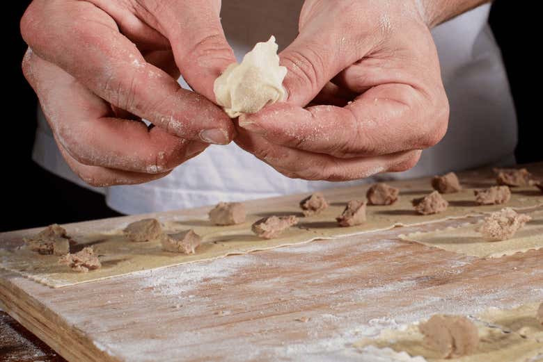 Fechando os tortellini