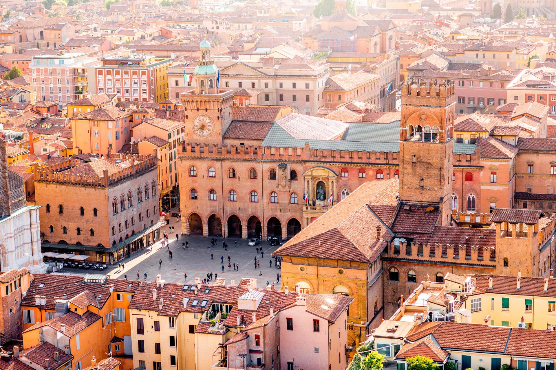 Excursão a Verona e Bolonha