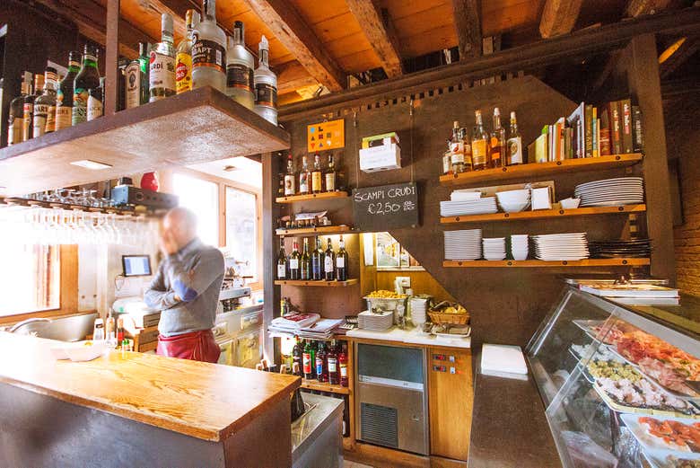 Bar