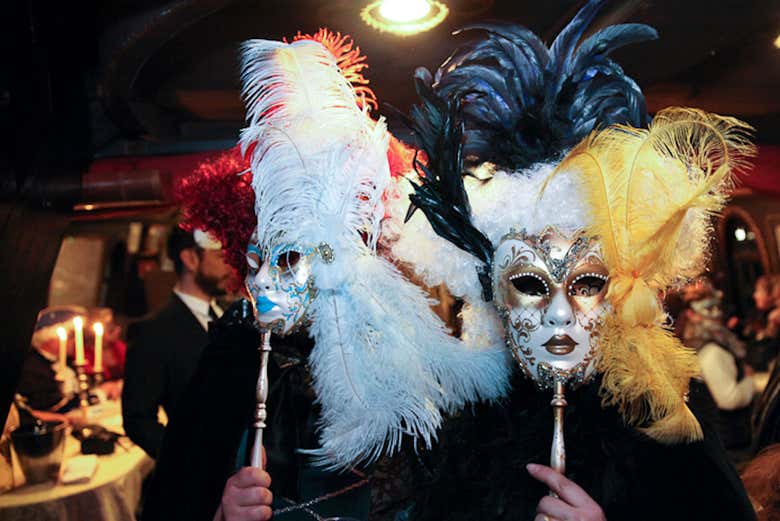 Carnaval dans le galion vénitien