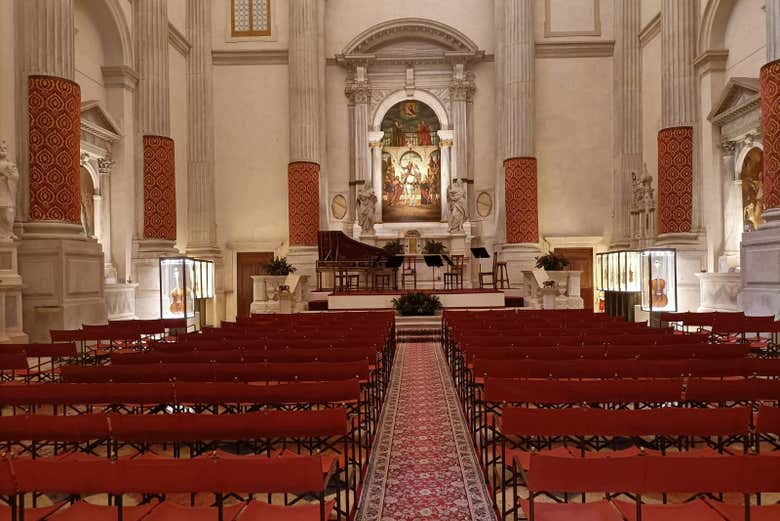 Intérieur de l'église San Vidal de Venise