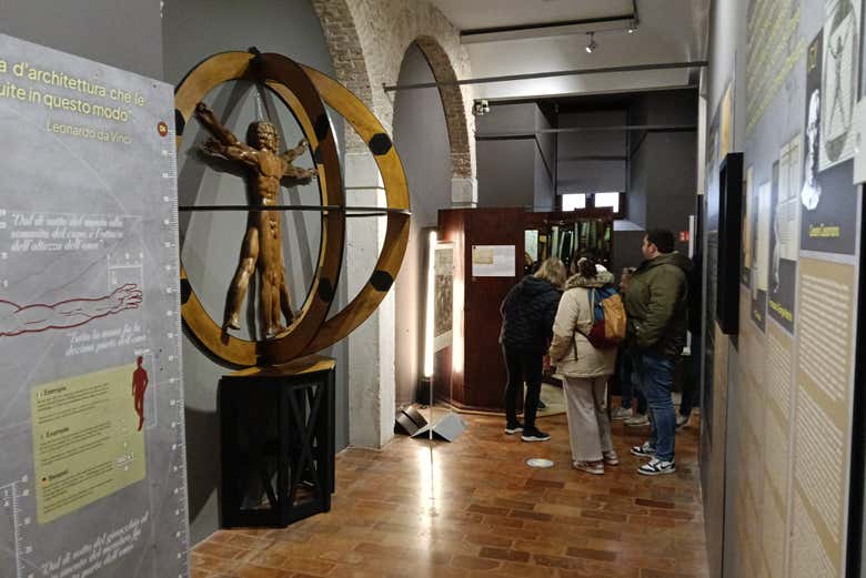 Marvel at Da Vinci's creations
