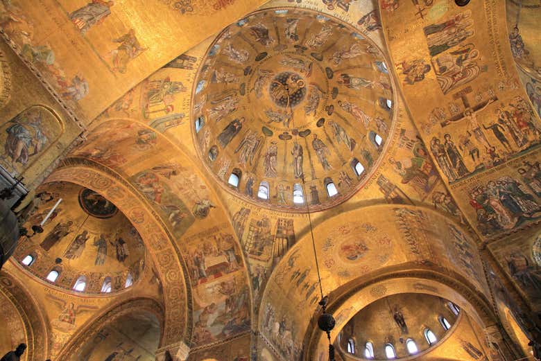 Interior de la Basílica de San Marcos de Venecia