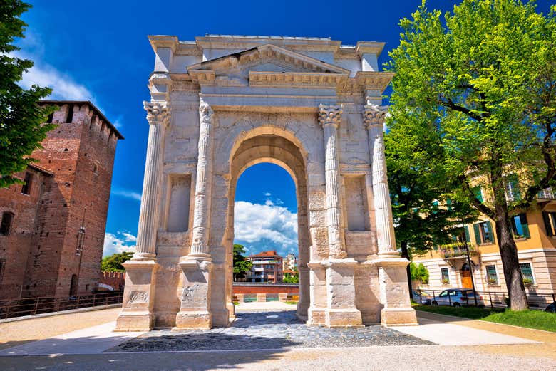 Ride through history at the Gavi Arch