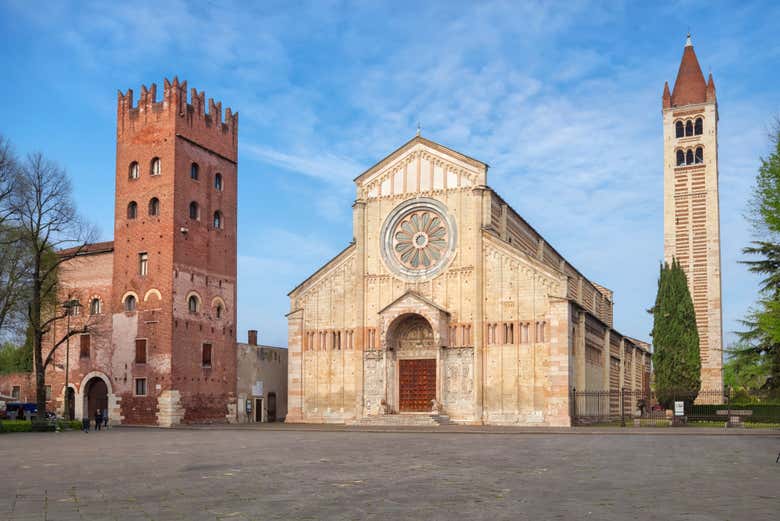 Discover the Romanesque beauty of San Zeno Basilica