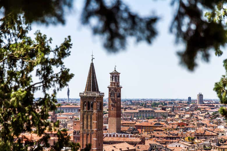 The Hills of Verona Tour photo