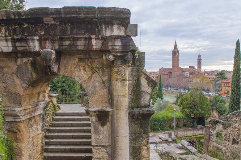 The Hills of Verona Tour photo