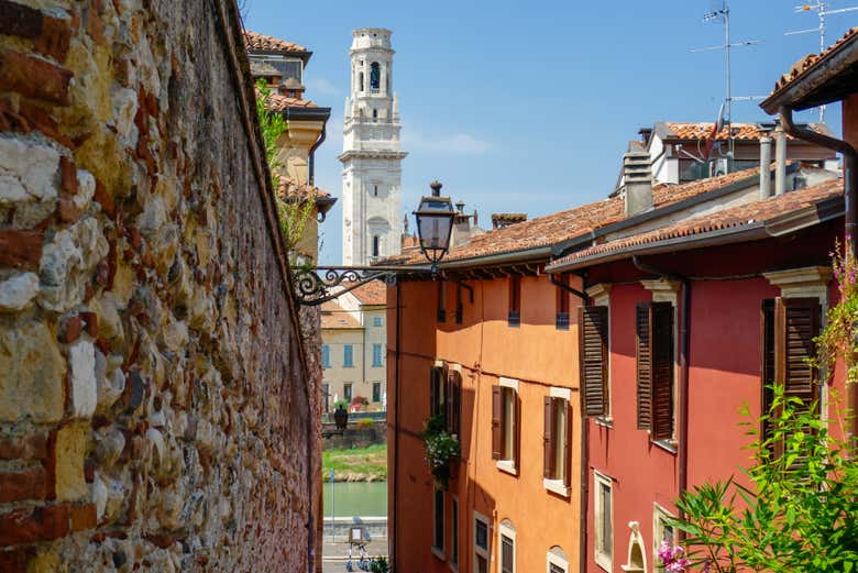 The Hills of Verona Tour photo
