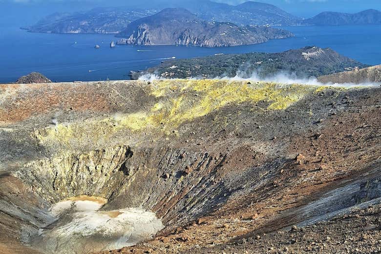 Subiremos hasta el Gran Cráter de la isla de Vulcano