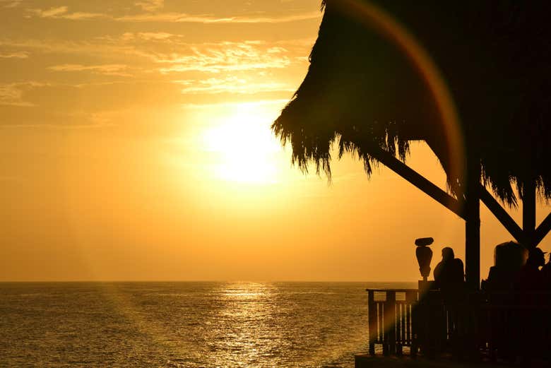 Vista do entardecer no Rick's Café