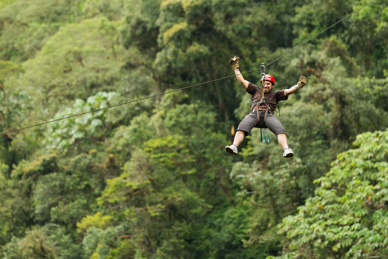 Zip line alla Mystic Mountain Rainforest