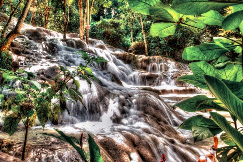 Panorâmica das cascatas do rio Dunn