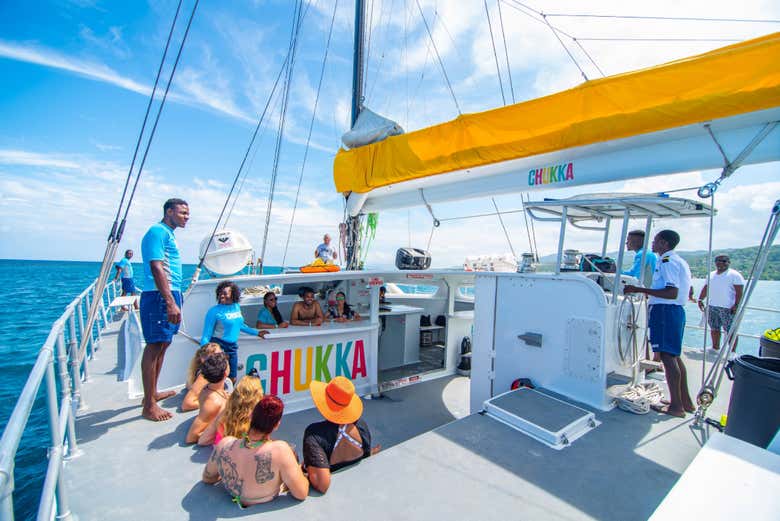 Viaggiando a bordo del catamarano