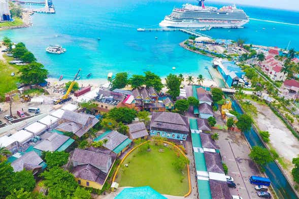 Tour d'avventura nel parco Chukka Island Village Outpost