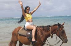 Passeggiata a cavallo sulla spiaggia di Saint Ann's Bay