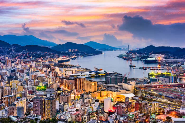 Nagasaki au coucher du soleil