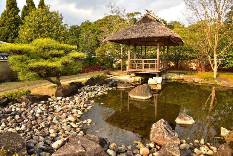 Exploring Kokoen gardens