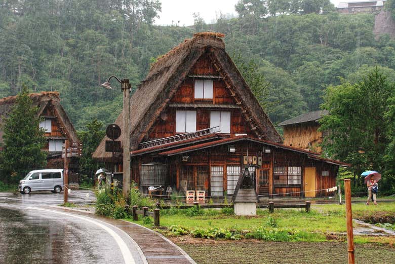 Casa de estilo Gassho Zukuri