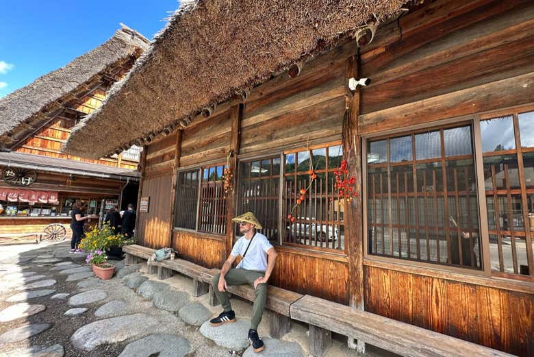 Contemplando la vida local de Shirakawago