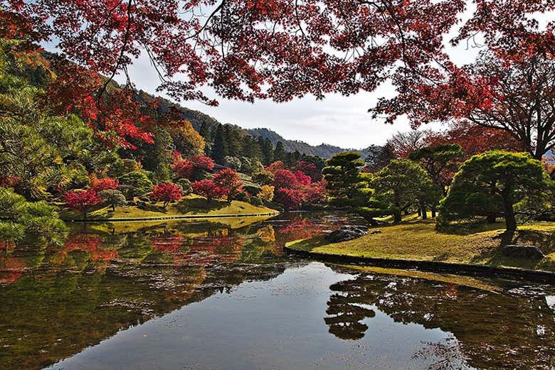 Típico jardín japonés en Kioto