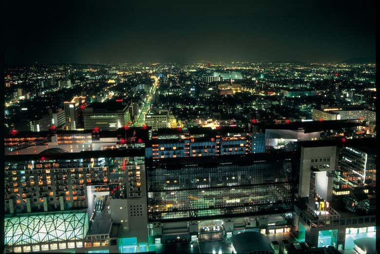 Vous aurez une vue inoubliable depuis la tour de Kyoto