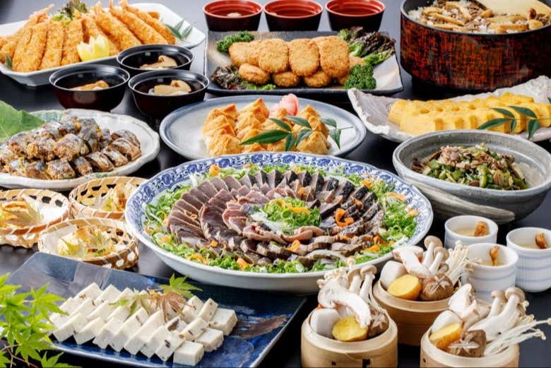 Desfrutaremos de um almoço japonês tipo buffet