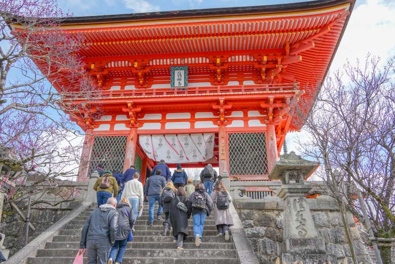 Accediendo al templo Kiyomizudera