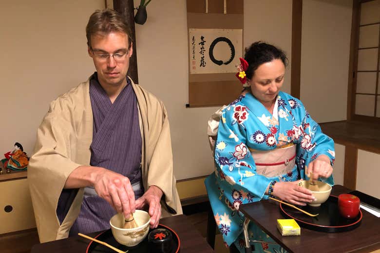 Imparando a preparare il tè 