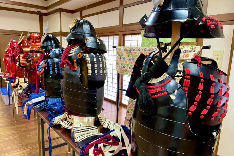 Portez une authentique armure de samouraï