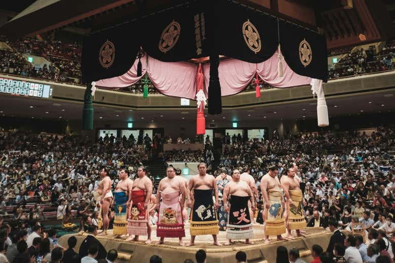 Todo listo para empezar el torneo de sumo 