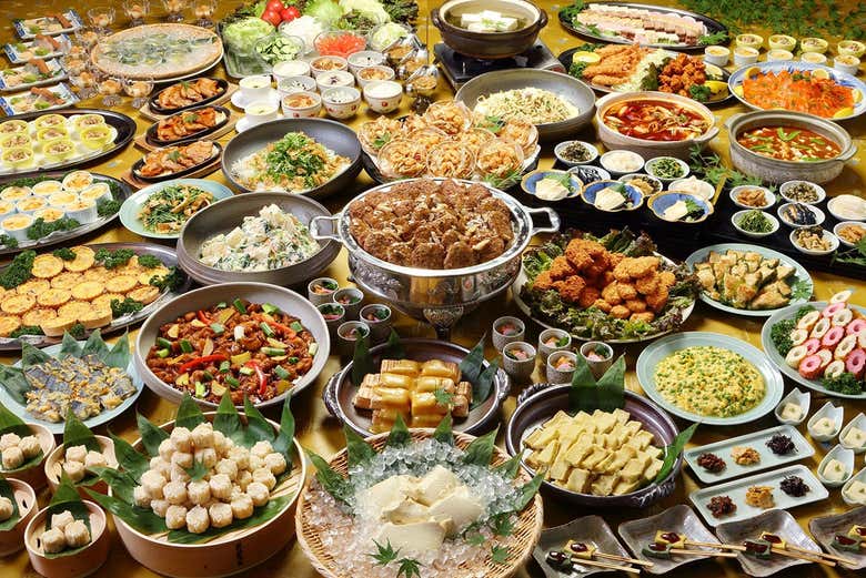 Almuerzo estilo buffet
