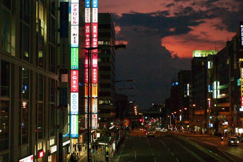 Panorámica nocturna de Osaka