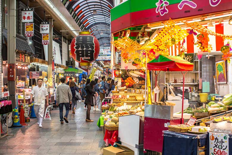 Recorriendo el mercado Kuromon