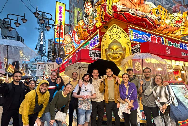 Passeio por Nipponbashi, o distrito do mangá e do anime