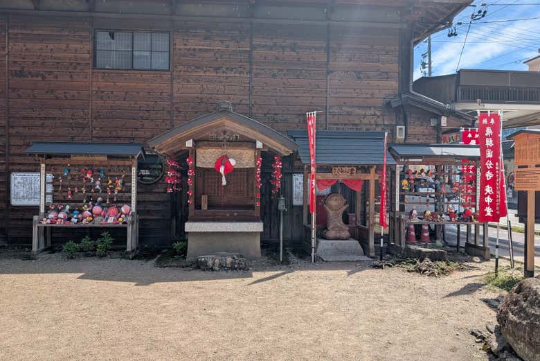 Templo Hida Kokubun-ji en Takayama